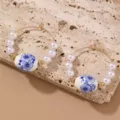 Vintage blue and white porcelain ceramic bead and faux pearl hoop earrings for women. - Blue And White Pattern-Imitation Pearl Circle (EZ5253lanbai-1)
