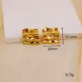 Pendientes de tuerca geométricos irregulares ondulados de acero inoxidable dorado mujer - Estilo Plisado Geométrico (EDB08) / Dorado
