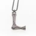 Collier pendentif lettre L en acier inoxydable style hip-hop avec texture d'os unique. - Lettre L