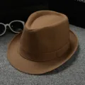 Classic brown fedora hat for men and women, stylish British vintage panama sun hat accessory. - 58cm / Khaki