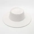 Sombrero de fieltro blanco de ala ancha estilo retro plano para mujer, gorro de invierno liso. - Talla única / Blanco