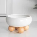 Ciotola per animali in ceramica rialzata con piedini in legno, design elegante e pratico. - Bianco Miya - Supporto Sfera in Legno Singolo Strato
