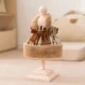 Bellissimo abito invernale a quadri per cani e gatti con bordo in peluche e fiocco caldo. - XS / Gonne / Marrone Lomi