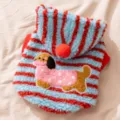 Schattige honden fleece trui met rood blauwe strepen en warme capuchon voor kleine huisdieren. - Blauwe teckel [Nieuw model 2025]