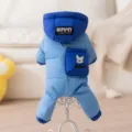 Warmer dicker Haustier Wintermantel mit Kapuze, blau gesteppter vierbeiniger Hundejumpsuit. - S / Bondiblau