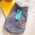 Warme winter fleece hondenvest voor kleine huisdieren, schattige beren borduursel en handige ring. - Grijze Beer