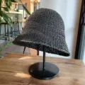 Elegante handgeweven zwarte strooien vissershoed voor dames zomerse strandzonbescherming - Eenvoudige Vissershoed Stijl / Zwart