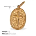 Colgante de cruz ovalado de acero inoxidable chapado en oro 18K con datos técnicos - Estilo Cruz Ovalada (PJ523G)