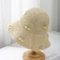 Handgeweven beige strooien zonnehoed met gele kersentuim voor zomervakantie op het strand. - Kers Borduurwerk Stijl / Beige