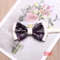 Elegante pajarita doble de satén blanco y tela floral morada para traje de boda hombre. - Color 004