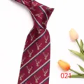 Cravatta da uomo intrecciata con motivo di cervo vintage e righe eleganti per ufficio. - Colore 021