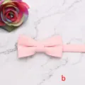Detalle de pajarita rosa para niños, elegante textura de tela lisa con correa ajustable. - Estilo B