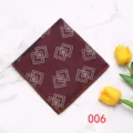 Pochette da uomo per abito rosso motivo geometrico fazzoletto da taschino elegante - Geometrico Rosso Scuro Bianco (006)