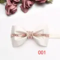 Farfalla in raso lucido da uomo con strass rosa scintillanti, elegante papillon da sposo. - Oro Rosa