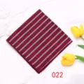 Heren polyester pochet pak zakdoek rood wit gestreept formele stijl mooi - Atleet Portret 3