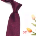Corbata de negocios jacquard para hombre en rojo oscuro con patrón de hojas, elegante y formal. - Burdeos Oscuro