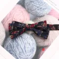 Pajarita doble negra con bordado floral para detalles de estilo de vestido de novia de hombre. - Estilo A