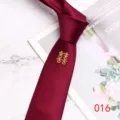 Burgundy wedding necktie detail, 7cm silk-blend fabric with golden double happiness pin. - Color 016