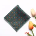 Pochette de costume vintage verte pour homme avec motif floral, élégant mouchoir de poche. - 018