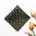 Pochette de costume homme rétro vert foncé motif géométrique en soie élégante chic - 016