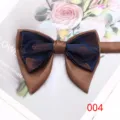 Pajarita doble de hombre retro marrón azul estampado floral accesorio de banquete - Color 004