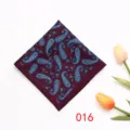Pochette de costume homme élégante pour mariage et affaires avec motif cachemire bleu. - 016