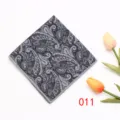 Heren zwart wit paisley pochet pak zakdoek voor zakelijke bruiloft formele gelegenheid. - 011