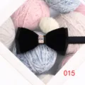 Elegante papillon in velluto nero per uomo matrimonio con anello in metallo strass chic. - Colore 015