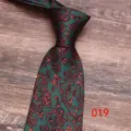 Green red floral patterned necktie detail, elegant men's business casual silk tie. - Color 019