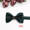 Farfallina uomo verde scuro con catena dorata, elegante per abiti da sposa e feste. - Colore 006