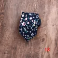 Heren donkerblauwe bloemen katoenen stropdas, stijlvolle smalle geprinte das voor dagelijks gebruik. - Stijl 18