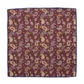 Pañuelo de bolsillo burdeos con paisley, elegante accesorio de poliéster para traje hombre. - Burdeos