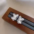 Exquis petits boucles d'oreilles papillon ajourées en argent, élégantes, bijoux mode. - Boucles d'oreilles papillon ajourées (14#) / Argent