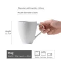 Mug minimaliste en céramique blanche avec motif en relief en spirale et anse, 450 ml. - 450ml / Blanc