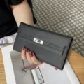 Schwarze Damen Geldbörse aus echtem Leder, Rindsleder Clutch mit edlem Metallverschluss. - Schwarz