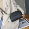 Schwarze Echtleder Umhängetasche, Stilvolle Minimalistische Damen Schultertasche Alltag - Schwarz