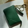 Green genuine leather coin purse for women, soft cowhide zipper key bag with chain and ring. - Green