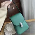 Echtes Leder dunkelgrüne kleine Handytasche mit Griff und Metallverschluss, elegante Umhängetasche - Grün