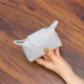Kleine graue Geldbörse Mini Münztasche Portemonnaie mit Reißverschluss und Klappe. - Off-White