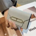 Elegantes Kartenetui aus Leder minimalistisches Design kompakte Brieftasche Alltag - Leinenblau