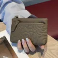 Echtes Leder Münzgeldbörse für Damen, kompaktes Kartenetui mit Blumenprägung und Reißverschluss. - Khaki