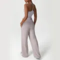 Conjunto deportivo de yoga fitness para mujer camiseta sin mangas y pantalón holgado - S / Parte Superior e Inferior / Morado Flor de Cerezo