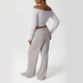 Conjunto de loungewear para mujer con top corto de manga larga y pantalón ancho. - S / Parte Superior y Parte Inferior / Morado Flor de Cerezo