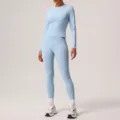 Conjunto de top de yoga de manga larga azul claro y leggings de talle alto para fitness de mujer. - S / Parte Superior e Inferior / Azul claro