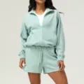 Conjunto deportivo texturizado para mujer chaqueta manga larga pantalones cortos verde menta - S / Parte Superior e Inferior / Verde Grisáceo