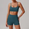 Ensemble de yoga de sport sans coutures pour femmes, soutien-gorge de sport et short, sarcelle. - S / Haut et Bas / Bleu Badge