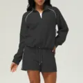 Conjunto deportivo texturizado negro de dos piezas, chaqueta de manga larga y pantalones cortos. - XL / Parte Superior e Inferior / Negro