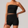 Set da yoga fitness nero da donna, crop top senza spalline e pantaloncini a vita alta. - Nero (top a fascia e pantaloncini)