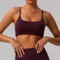 Reggiseno sportivo bordeaux donna fitness yoga crop top atletico palestra abbigliamento corsa - rosso ciliegia