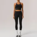 Conjunto de yoga deportivo ajustado negro, crop top halter y leggings de tiro alto. - XL / Conjunto Pantalón Corto / Negro
